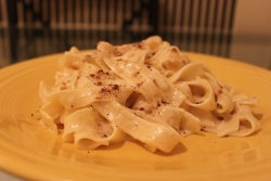 Fettuccine Alfredo With Nutmeg