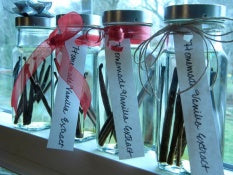 Homemade Vanilla Extract